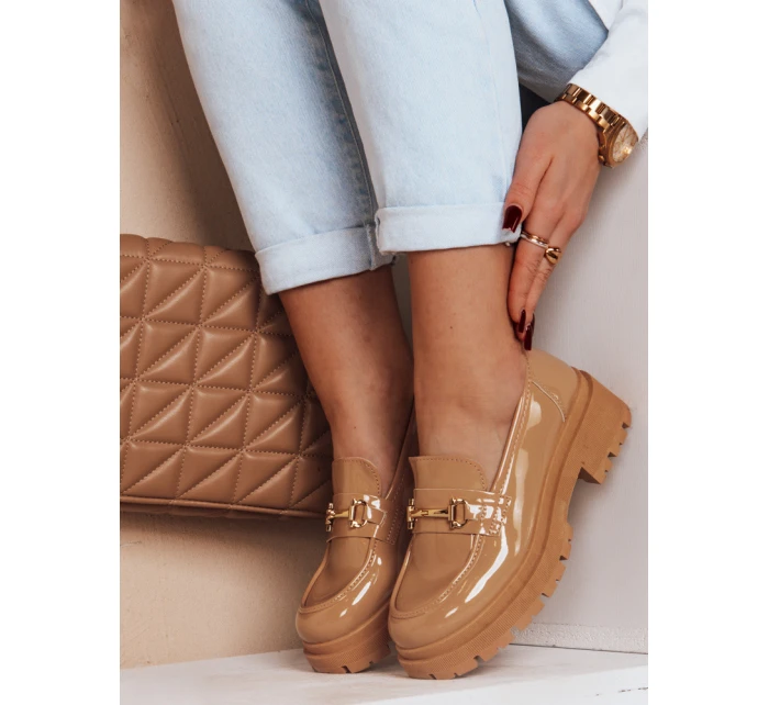 Dámské lakované mokasíny khaki model 21983972 - Dstreet Dámské lakované mokasíny khaki model 21983972 - Dstreet