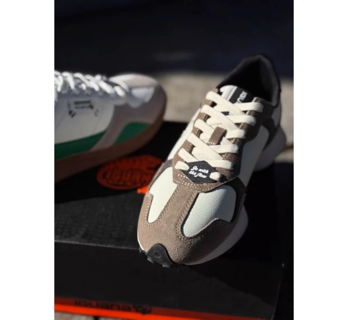 M boty model 20150820 - Iguana