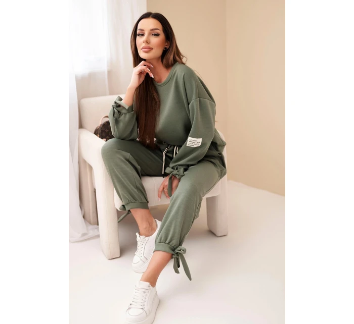 Dámska súprava z viskózy s khaki kravatami vo farbe masla