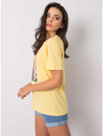 Žlté tričko s módnou potlačou