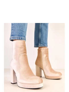 Topánky na podpätku model 220580 Solea