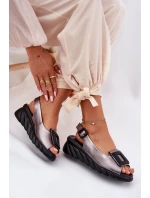 Dámské kožené sandály na platformě s ozdobou model 21693470 grafitové - Artiker