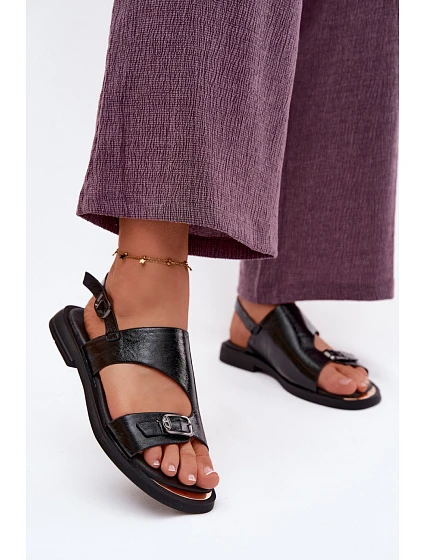 Sandále model 227432 Krok vo veľkom štýle