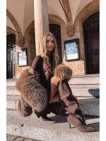 Dámské kozačky na jehlovém podpatku bez zapínání v čokoládové barvě model 21707734 - Boto