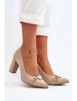 model 21652560 Velurové lodičky na podpatku se srdcem cappuccino - Zazoo