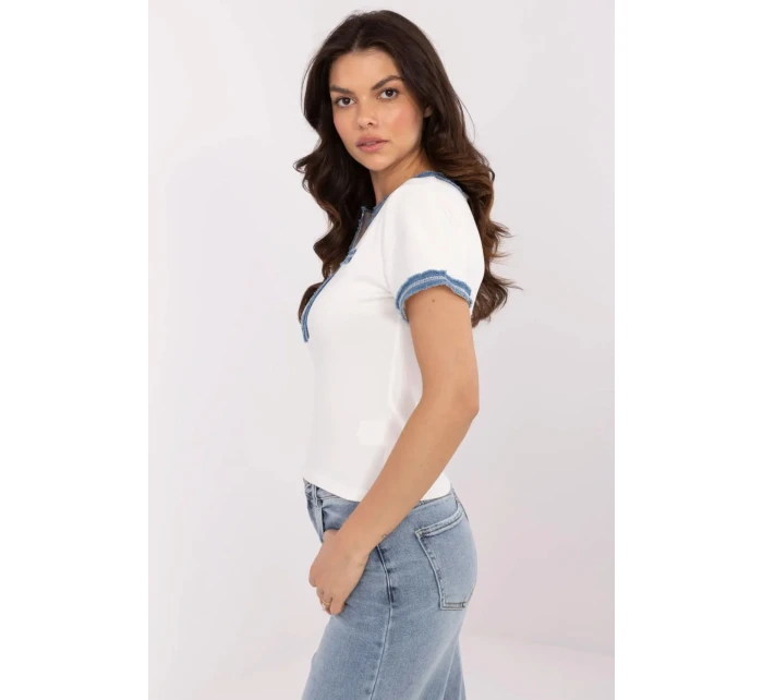 Blúzka model 210124 NM