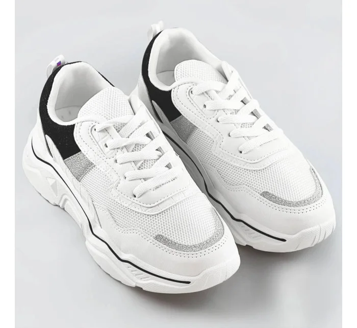Bielo-čierne dámske sneakersy s brokátovými vsadkami (LU-2) Bielo-čierne dámske sneakersy s brokátovými vsadkami (LU-2)