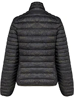 Kariban K 6121 Ľahká dámska prešívaná bunda 20.6121 jungle camo