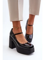 Półbuty Damskie Lakierowane Na Platformie I Słupku Big Star NN274004 Czarne Półbuty Damskie Lakierowane Na Platformie I Słupku Big Star NN274004 Czarne
