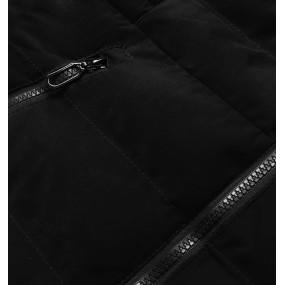 Krátka čierna zimná bunda s kapucňou (16M9055-392)