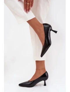 Lakované lodičky na Černé model 21710737 - Boto