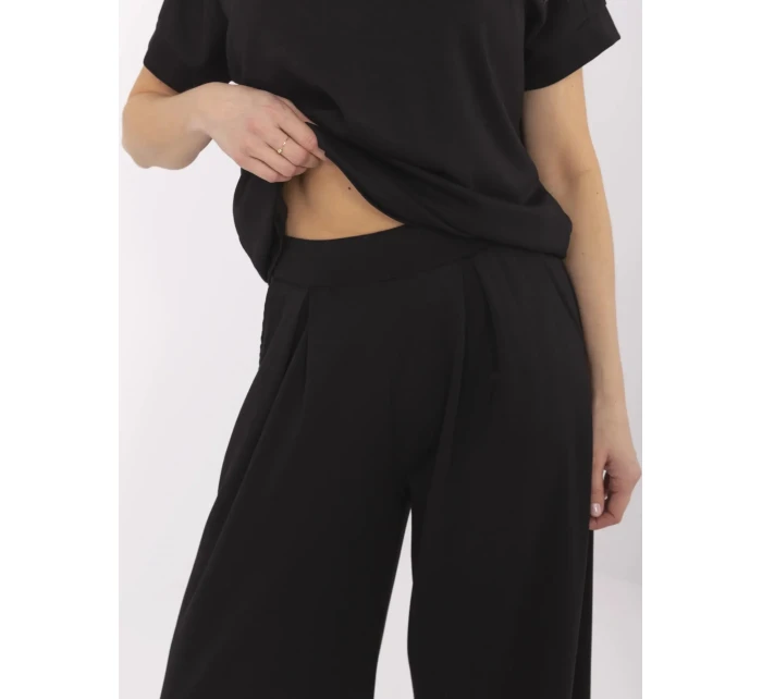 Teplákové kalhoty RV DR model 20996411 černé - FPrice Teplákové kalhoty RV DR model 20996411 černé - FPrice