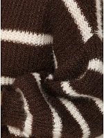 Sweter damski oversize w czekoladowy model 22404929 - FashionStreet Sweter damski oversize w czekoladowy model 22404929 - FashionStreet