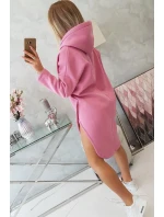 Šaty s kapucňou a bočným rázporkom ružové