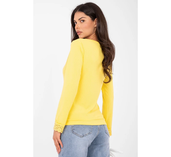 Blúzka model 223499 Taliansko Moda Blúzka model 223499 Taliansko Moda