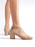 Trendy zlaté dámské sandály na širokém podpatku Trendy zlaté dámské sandály na širokém podpatku