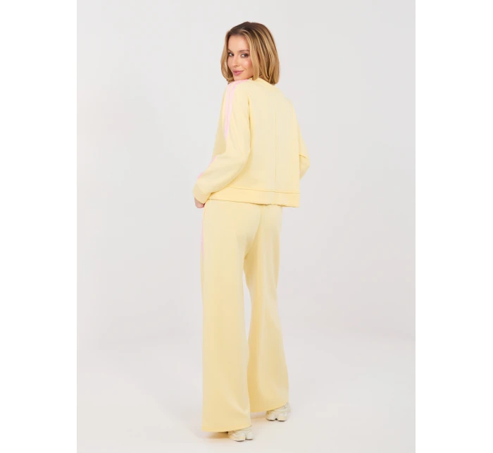 Súprava IT KMPL 21772.12 svetložltá