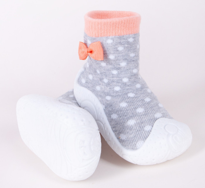 Yoclub Detské dievčenské protišmykové ponožky s gumovou podrážkou OBO-0135G-AA0B Grey