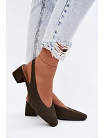 Materiálové dámské sandály na podpatku tmavě zelené model 22102914 - Boto