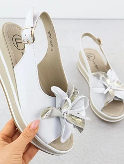 Filippo 7045 dámske kožené sandále s kvetinovým podpätkom biele