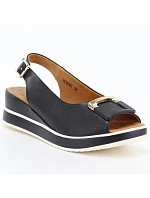 Dámske kožené sandále na platforme čierne Artiker 58C0086