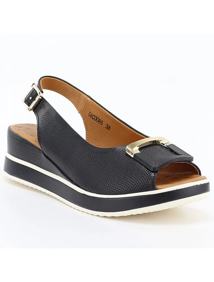 Dámske kožené sandále na platforme čierne Artiker 58C0086