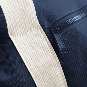 BagBase BG 140 Okrúhla športová taška 52.0140 čierna/čierna BagBase BG 140 Okrúhla športová taška 52.0140 čierna/čierna