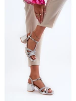 Dámské sandály na podpatku z ekokože stříbrné model 21661945 - EVENTO