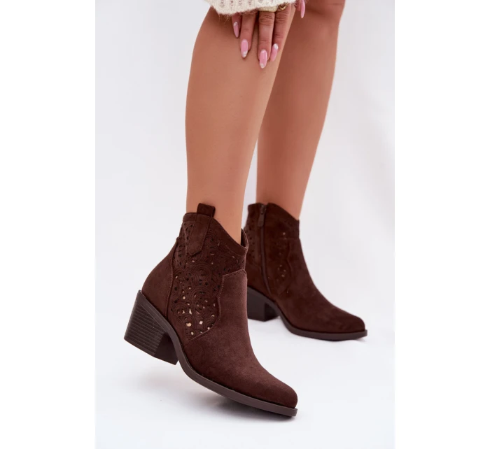 Topánky na podpätku model 224620 Krok vo veľkom štýle Topánky na podpätku model 224620 Krok vo veľkom štýle