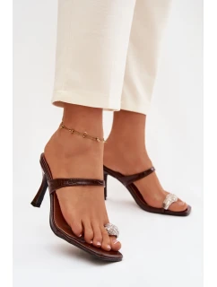 Žabky na podpätku model 225134 Krok vo veľkom štýle