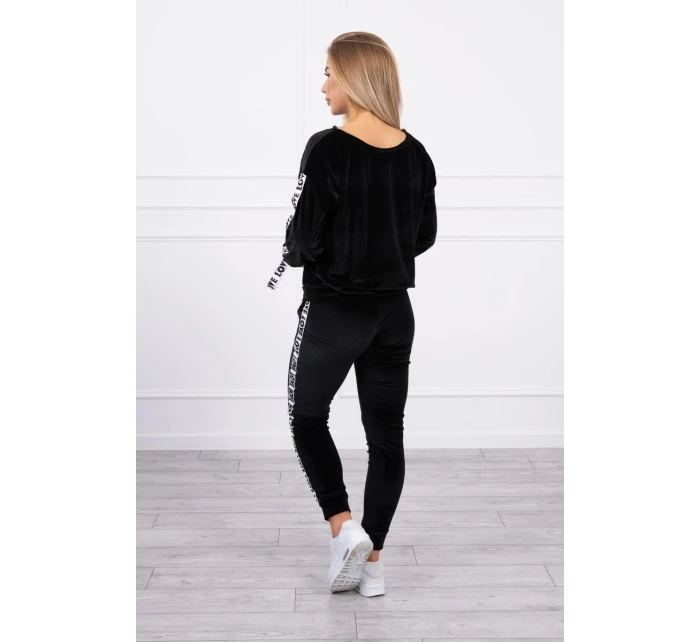 Láska velúrová súprava čierna