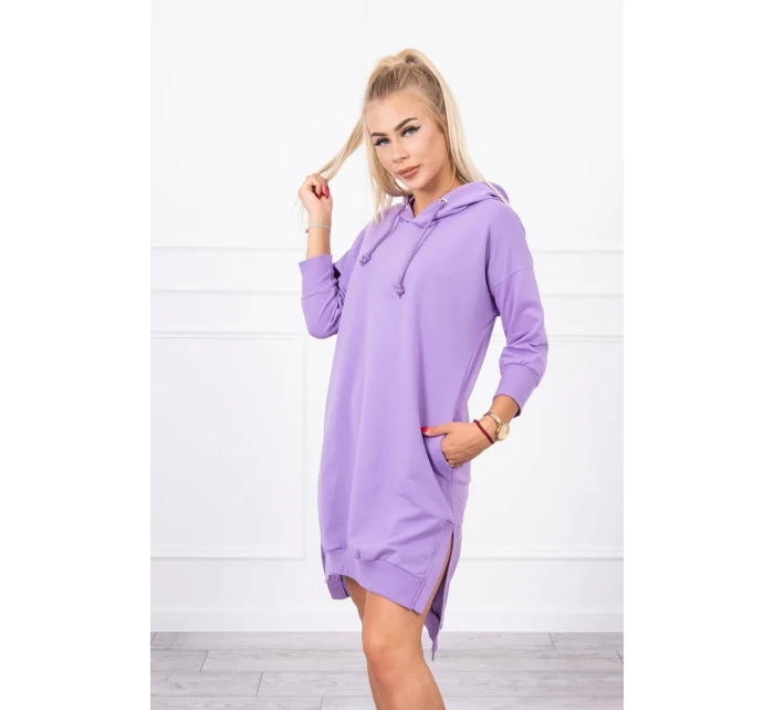Šaty s kapucí a delšími zády fialové
