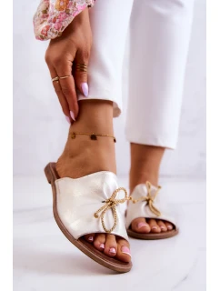 Kožené Dámské pantofle Nicole model 21580884 Bílý a zlatá - Zazoo