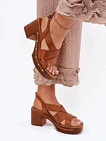 Sandále na podpätku 1081 Brown - Krok vo veľkom štýle