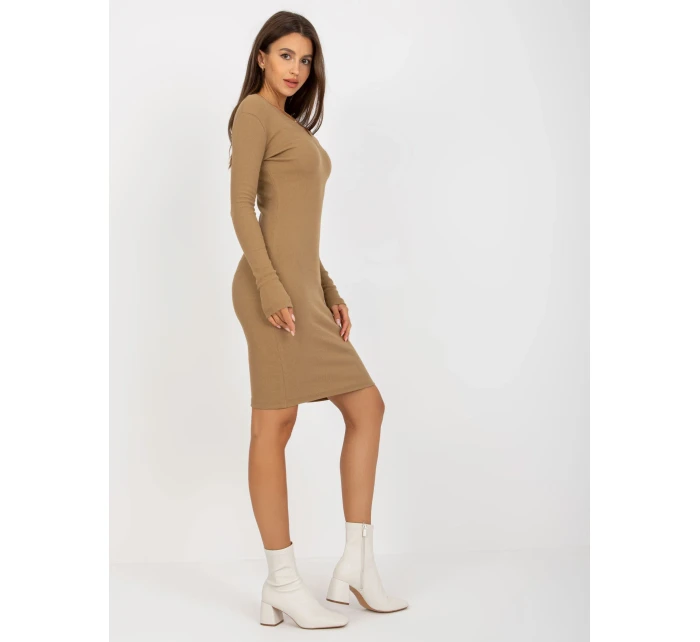 EM SK 673 šaty.78P tmavá lila EM SK 673 šaty.78P tmavá lila