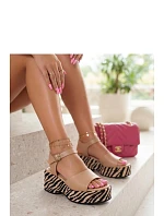 Sandy na platforme, model 230463 Solea Sandy na platforme, model 230463 Solea