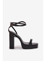 Dámské Sandály Na Podpatku S Páskem Černé model 21696037 - Boto