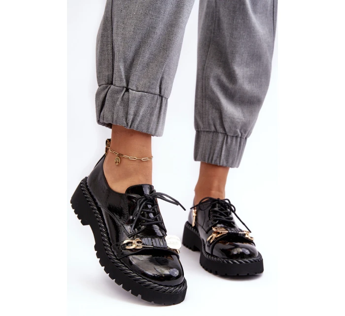 Damskie Lakierowane Półbuty D&A MR870-81 Czarne