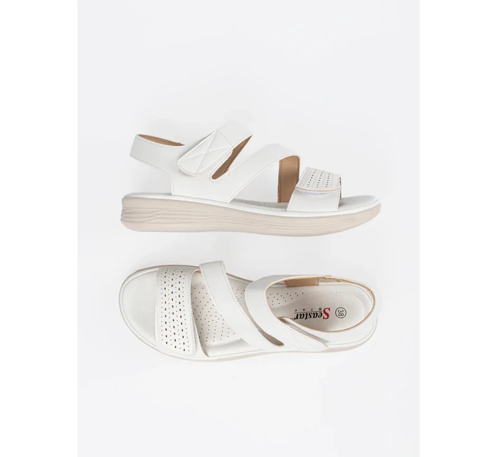 Pohodlné bílé sandály dámské bez podpatku Pohodlné bílé sandály dámské bez podpatku