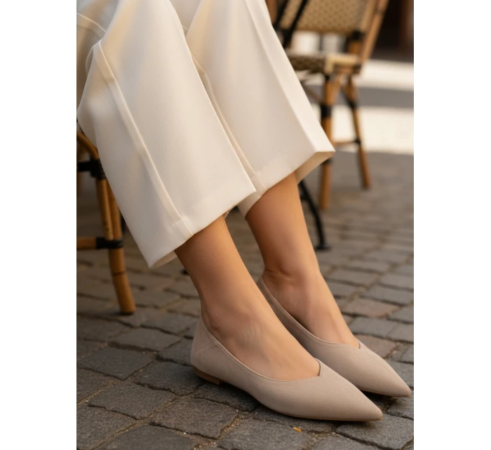 Dámske semišové baleríny so špicatou špičkou béžovej farby FashionStreet ZY1426