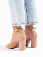 Trendy hnedé dámske sandále na širokom podpätku