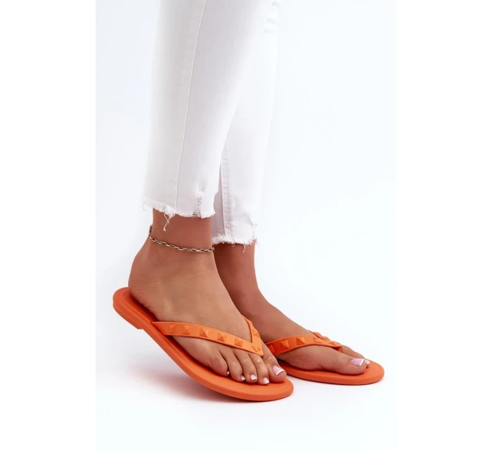 Žabky model 197614 Krok vo veľkom štýle Žabky model 197614 Krok vo veľkom štýle