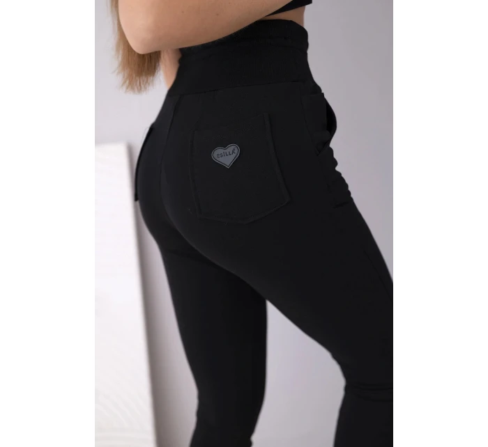 Dámské teplákové kalhoty s vysokým pasem a šňůrkou černé