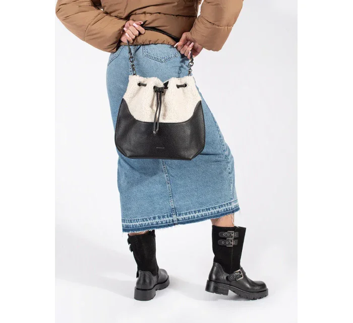 Trendy dámské černé kotníčkové boty platforma Trendy dámské černé kotníčkové boty platforma