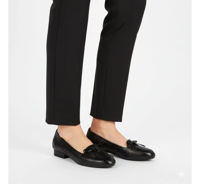 Dámské ažurové boty black model 22009343 - JEZZI Dámské ažurové boty black model 22009343 - JEZZI