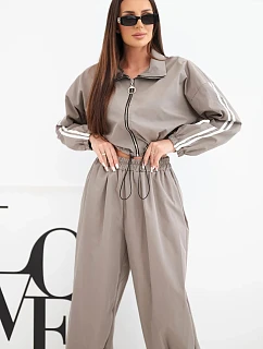 Dámská bavlněná souprava s oversized kalhotami a model 22294722 lampasy fango zelená - K-Fashion