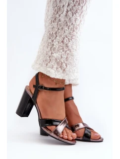 Sandále na podpätku model 198678 Krok vo veľkom štýle