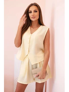 Dámska súprava z viskózy - vesta na gombíky a šortky Žltá melanž
