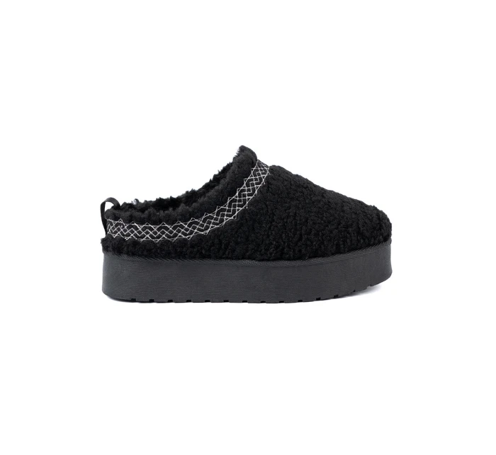 Krásné černé  sněhule dámské platforma