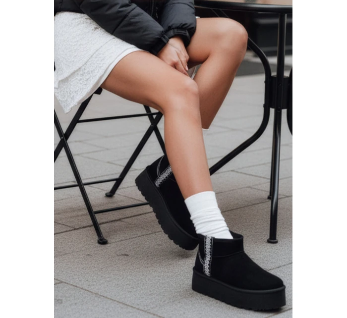 Dámské semišové sněhule černé model 21994559 - Dstreet Dámské semišové sněhule černé model 21994559 - Dstreet